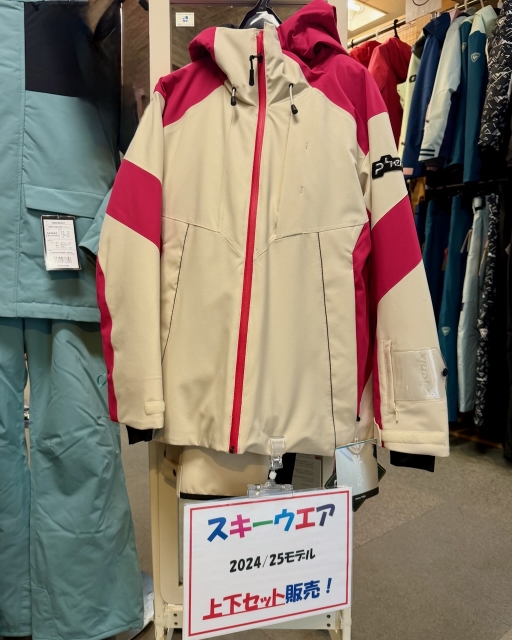 Phenixなど、ウェア5割引！